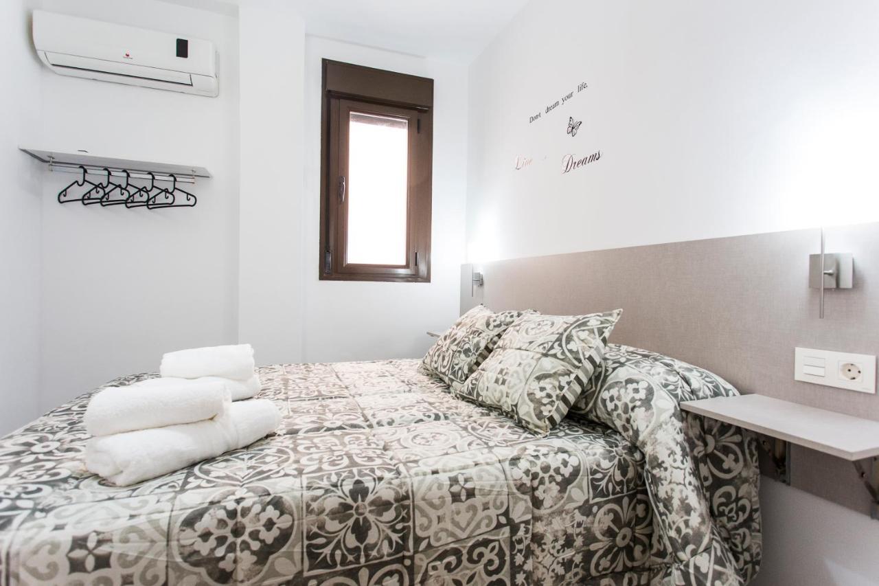 C&V Apartamentos - Horno De Marina Granada Dış mekan fotoğraf