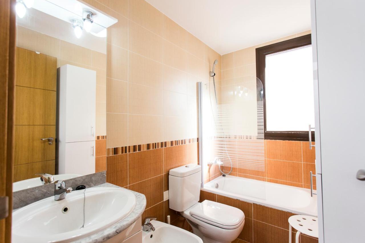 C&V Apartamentos - Horno De Marina Granada Dış mekan fotoğraf