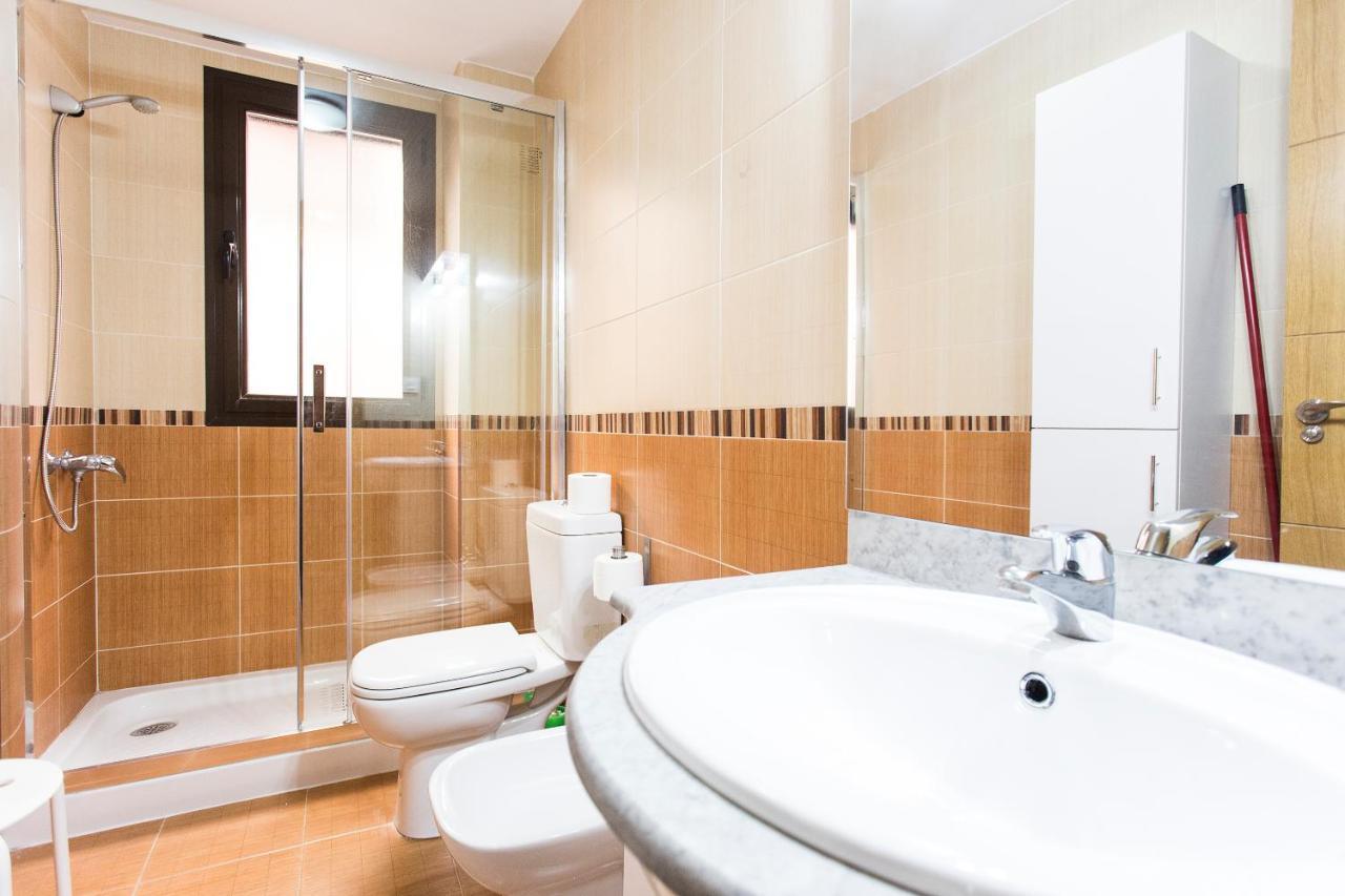 C&V Apartamentos - Horno De Marina Granada Dış mekan fotoğraf